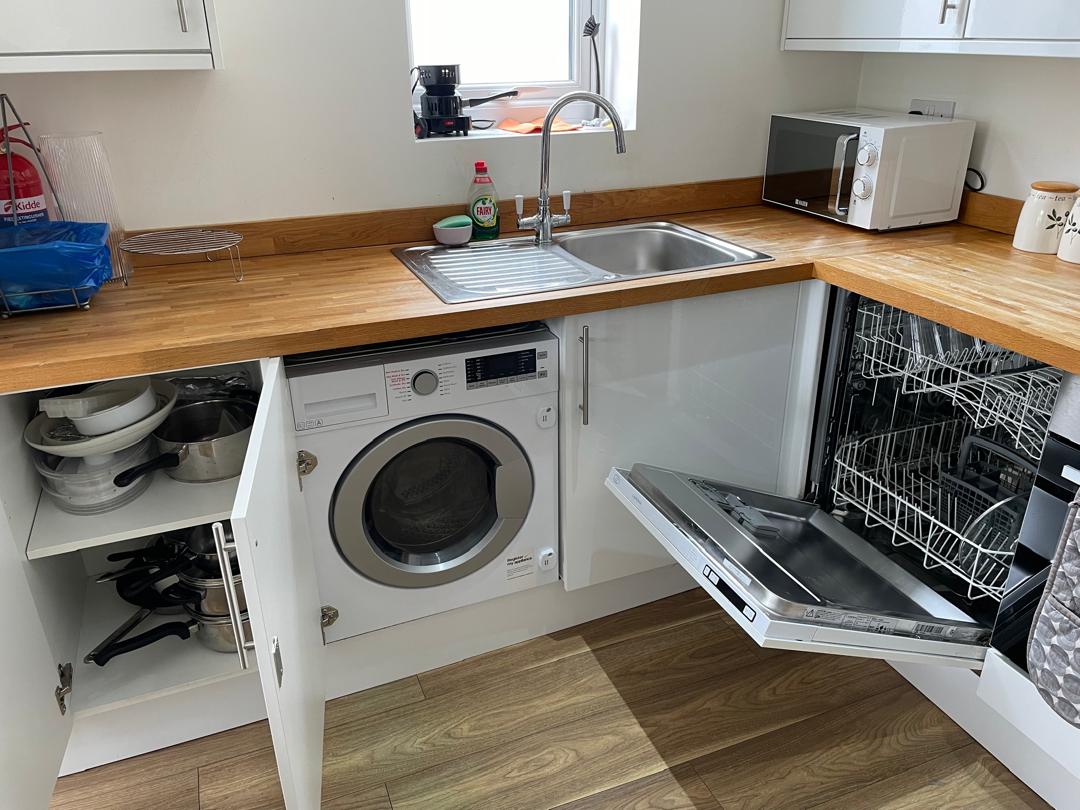 Fully equipped kitchen